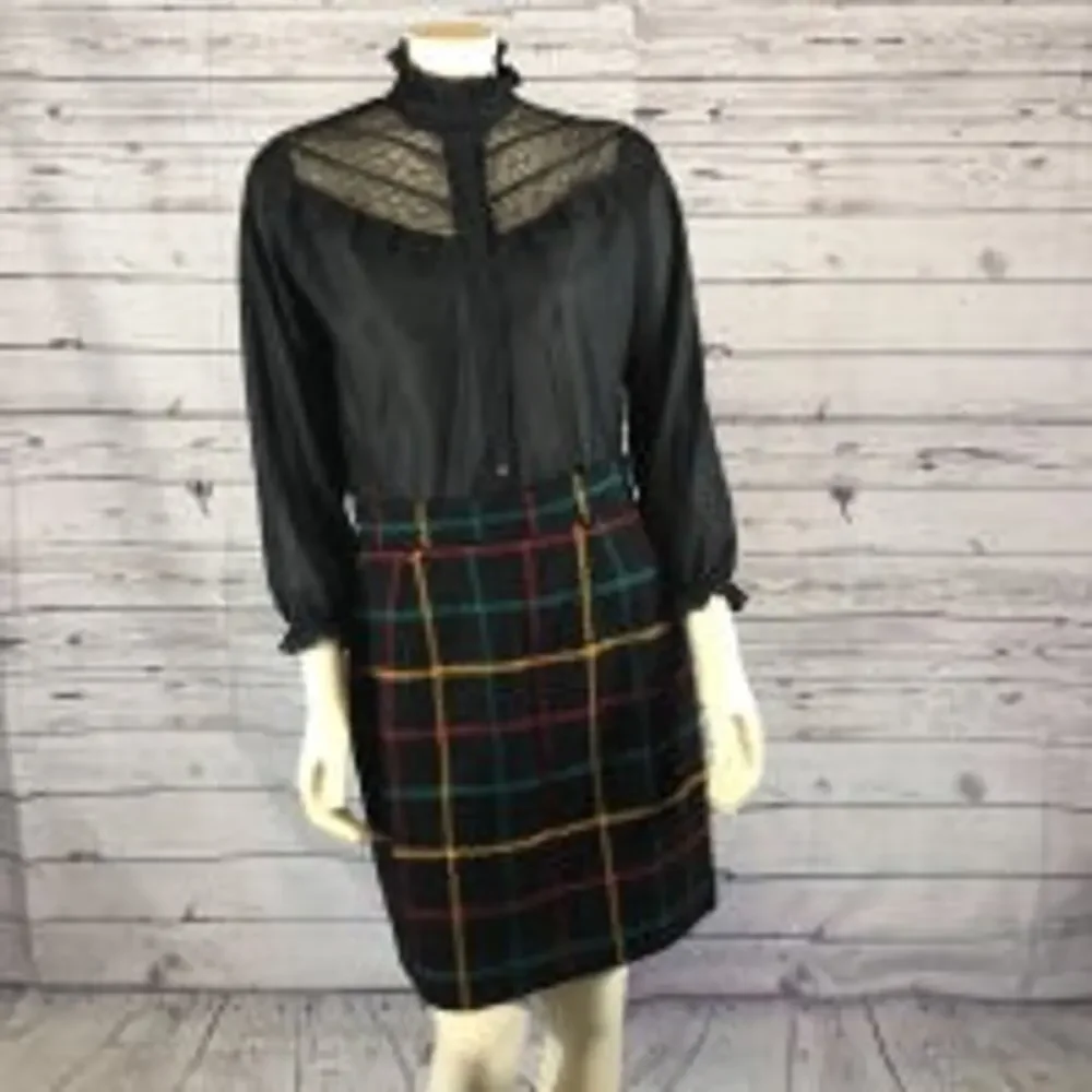 1980s Jones New York Wool Plaid Mini Skirt size